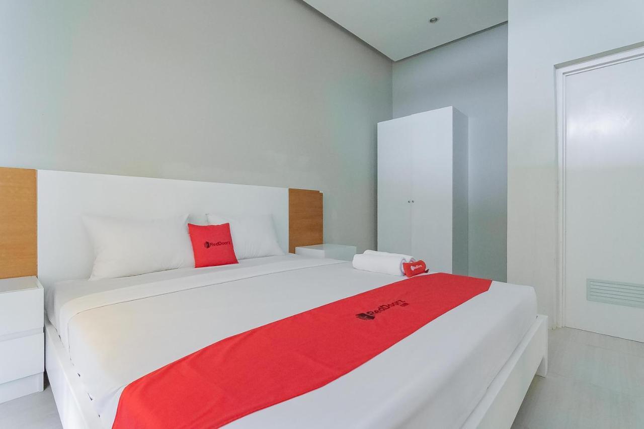 Reddoorz Resort Syariah Near D'Castello Ciater Subang Eksteriør billede